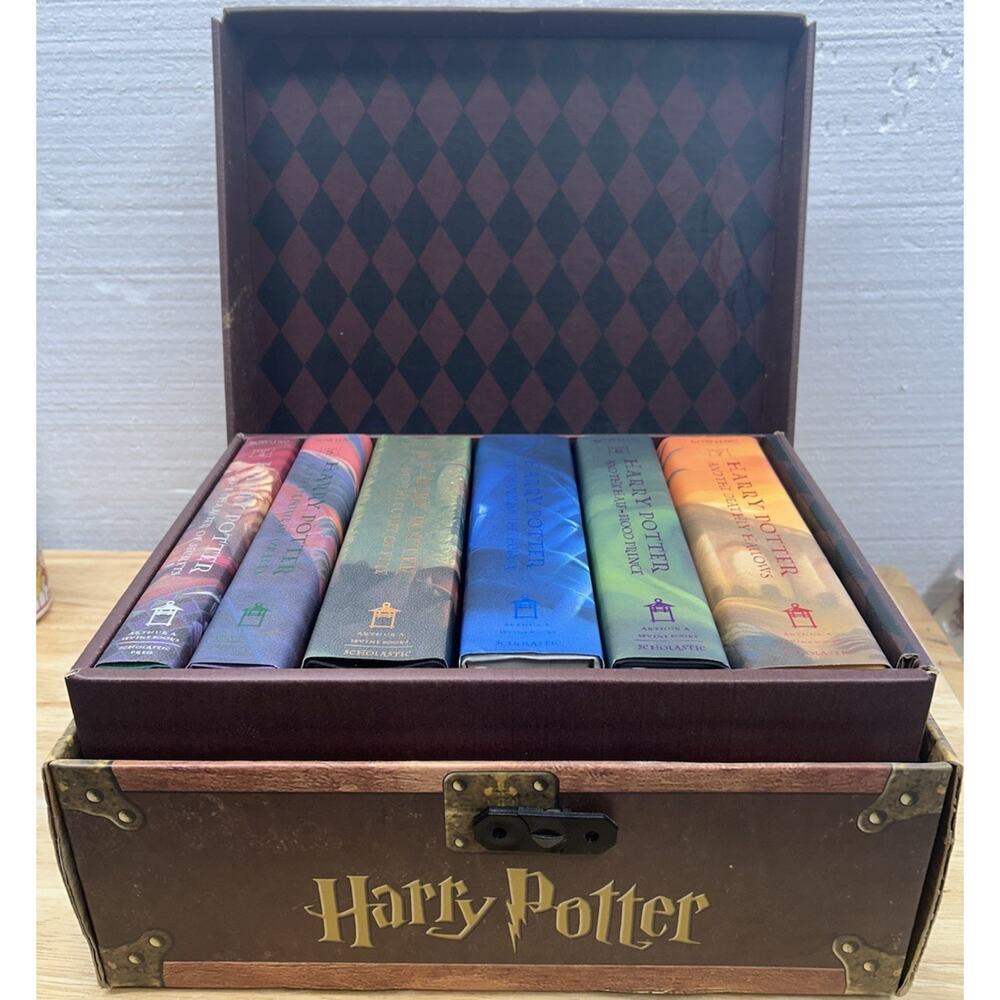 Harry Potter Hardcover Books 2–7 Set - Excellent Condition-scholastic
